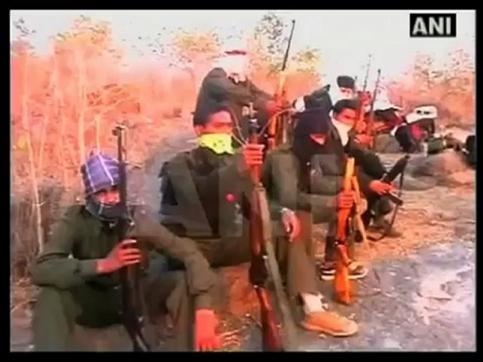 Maoists kill local in Odisha.mp4