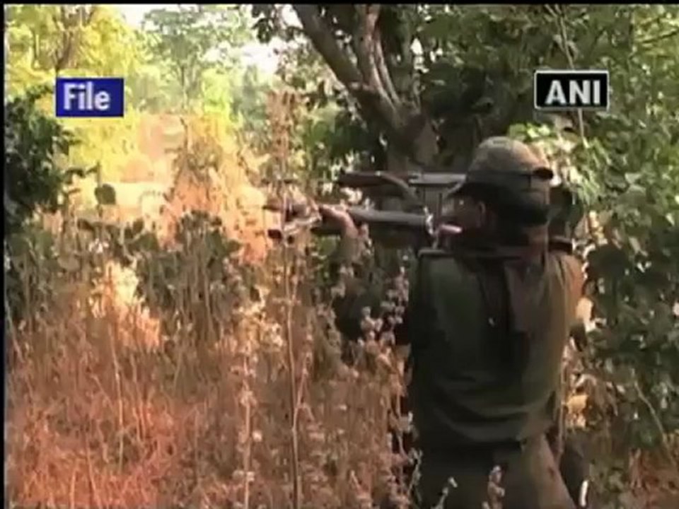 Maoists kill six cops in Chhattisgarh.mp4