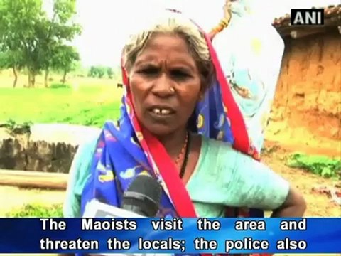 Maoists planting landmines on roads in Bihar.mp4