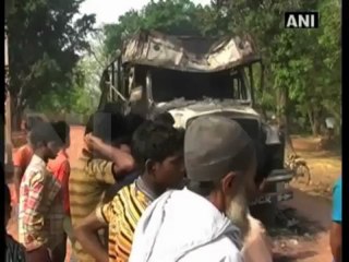 Maoists punish five youth in Kangaroo court in J'khand.mp4