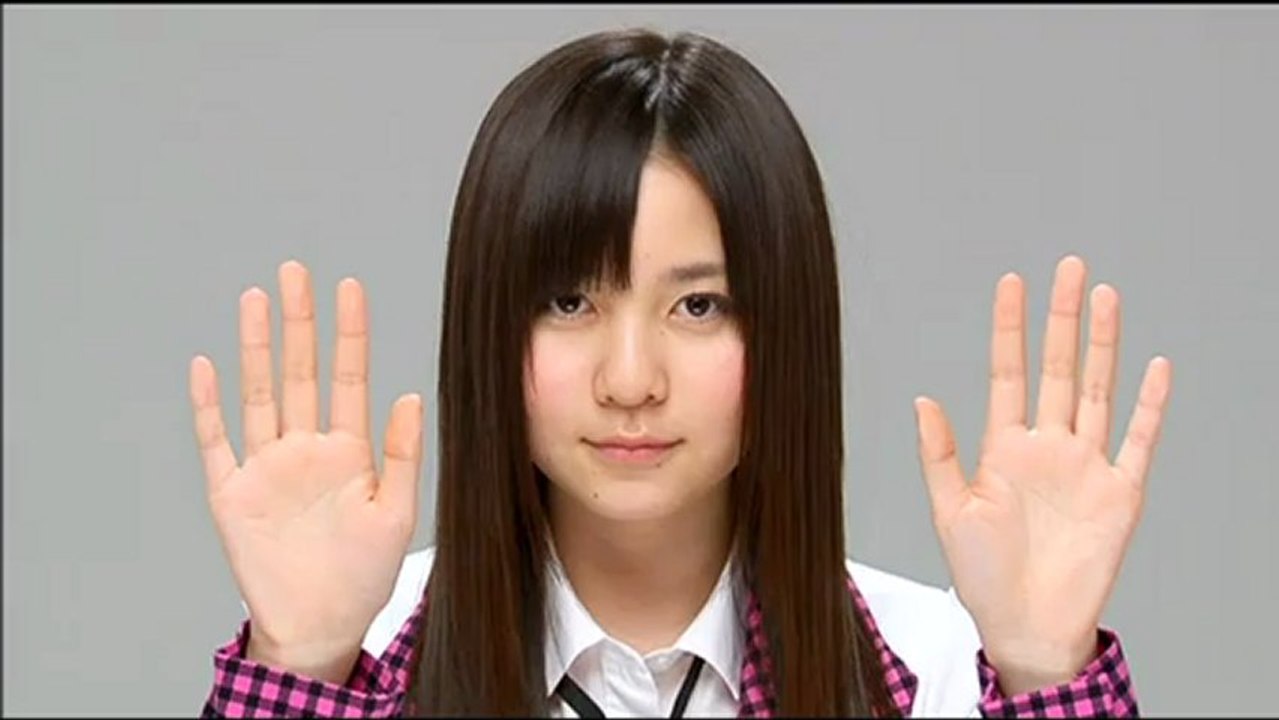 AKB48 1-149 Renai Sousenkyo - Iwata Karen