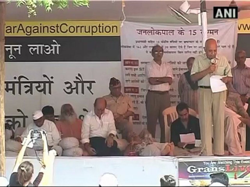 Team Anna-  Should we join politics-.mp4