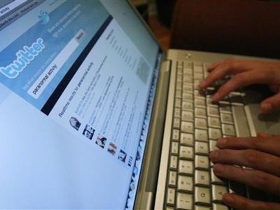 Jewish Student Organisation Takes Twitter To Court Over Anti-Semitic Posts