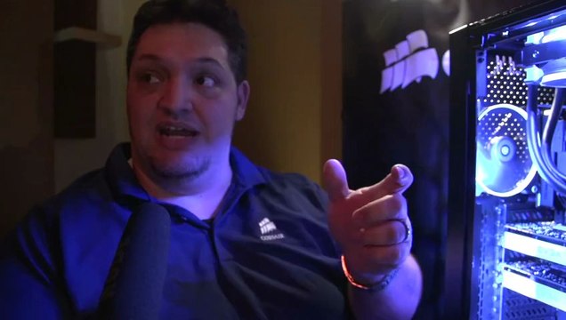 Corsair Obsidian 900D Ultimate Enthusiast Case Feat. George Makris - Linus Tech Tips CES 2013