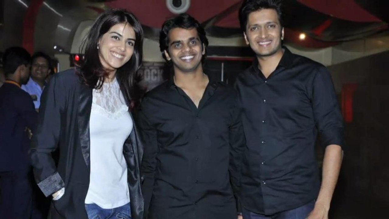 Bollywood Celebs Tweet About Balak Palak ! [HD]