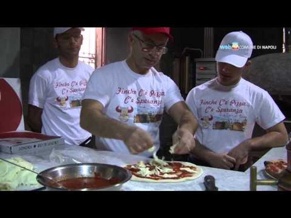 Napoli - Nasce in via de Blasiis la Pizzeria dell'Impossibile (08.01.13)