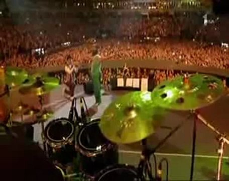 Vesna Zmijanac & Dino Merlin - Kad zamirišu jorgovani (BG Arena 2011.)