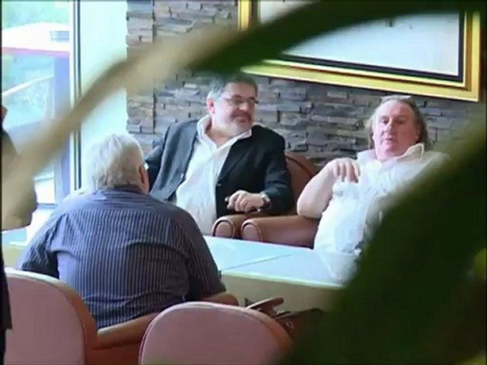 Depardieu decide falar