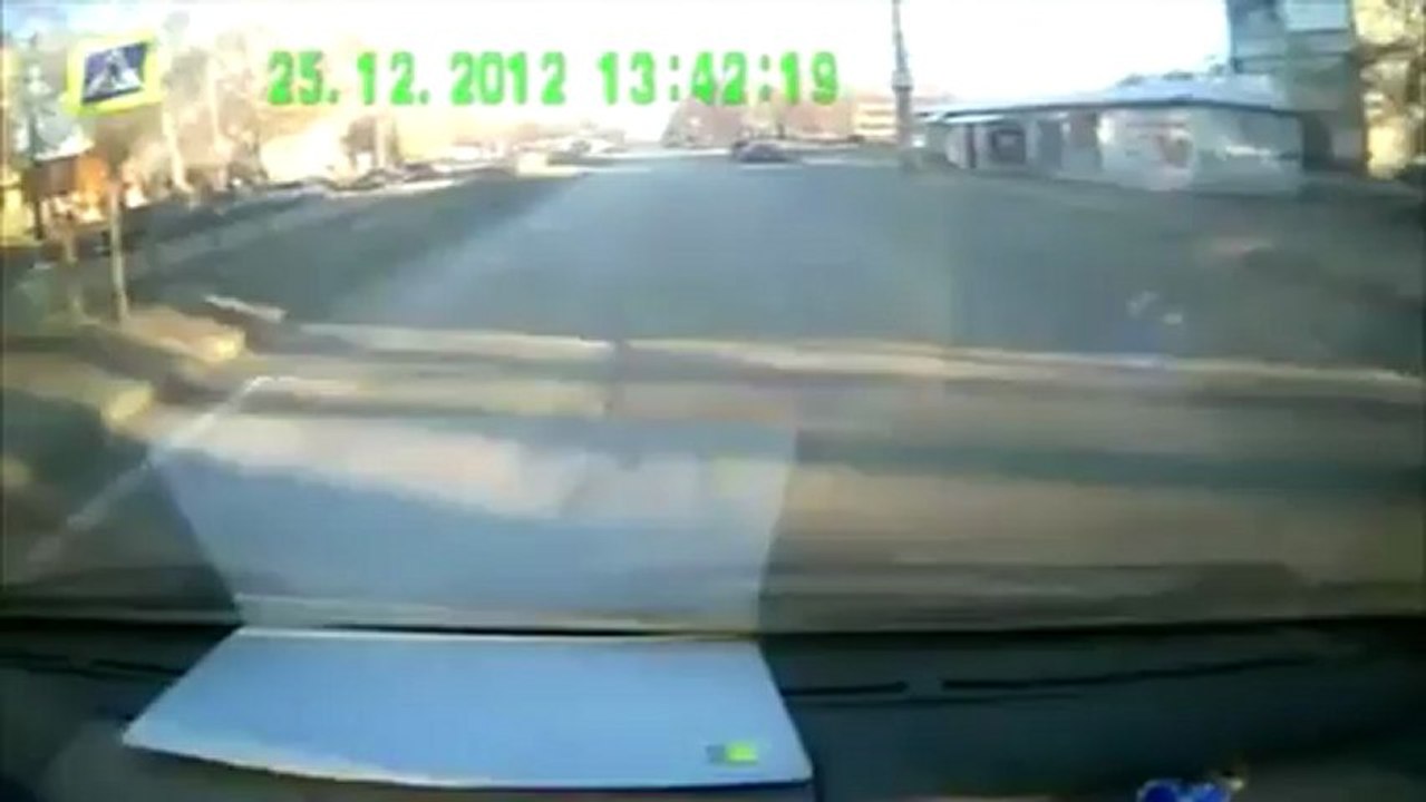 Auto & Tuning - Araba Videoları_3 Perikizi.Net