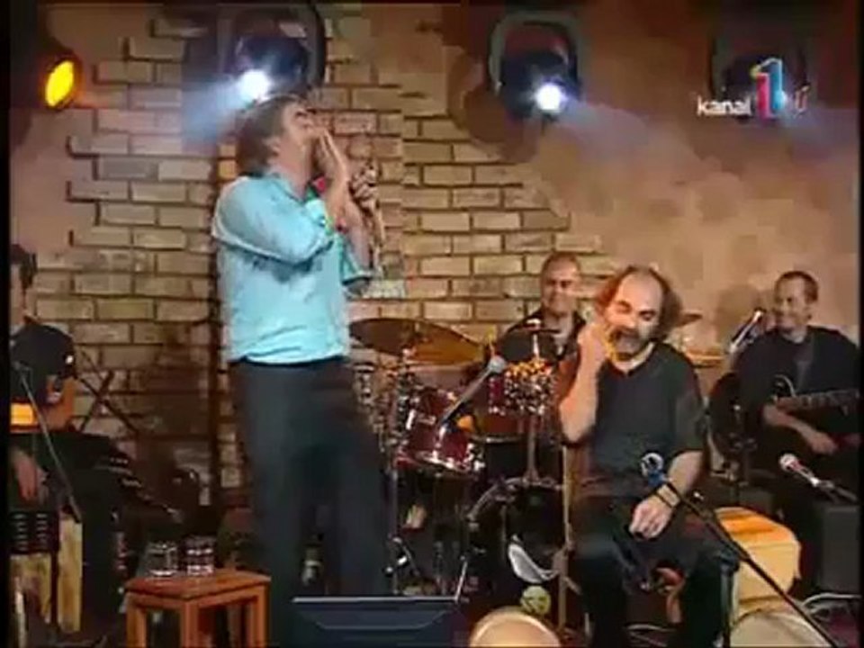 Volkan Konak - Ben Onu Sevdim Ya O Bana Yeter_0 Perikizi.Net