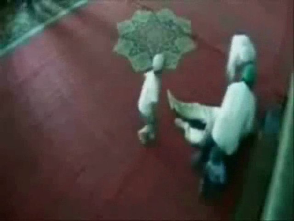 موت الفجأة داخل المسجد