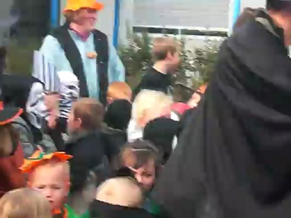 MON ECOLE MATERNELLE CARNAVAL