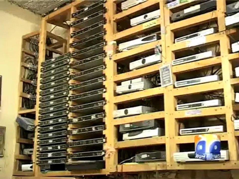 Geo Reports- Journalists Condemn Geo Attack- 20 Mar 2012.mp4