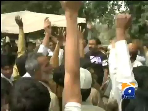 Geo Reports- Loadshedding Protests in Faisalabad- 20 Mar 2012.mp4