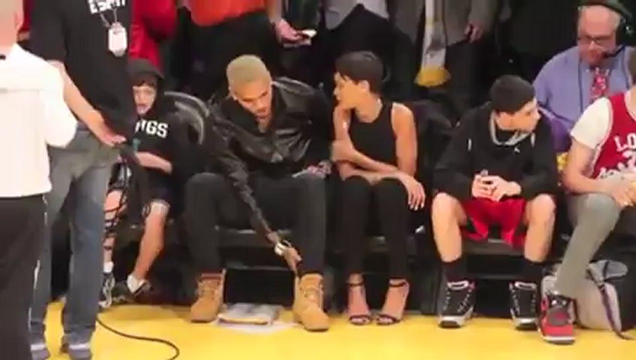 Chris Brown's Grammys Proposal