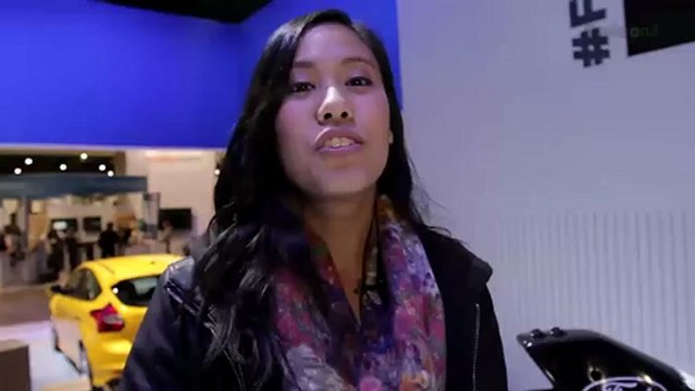 Sony Triluminos 46W900A TV - CES 2013 - Tekzilla Daily Tip