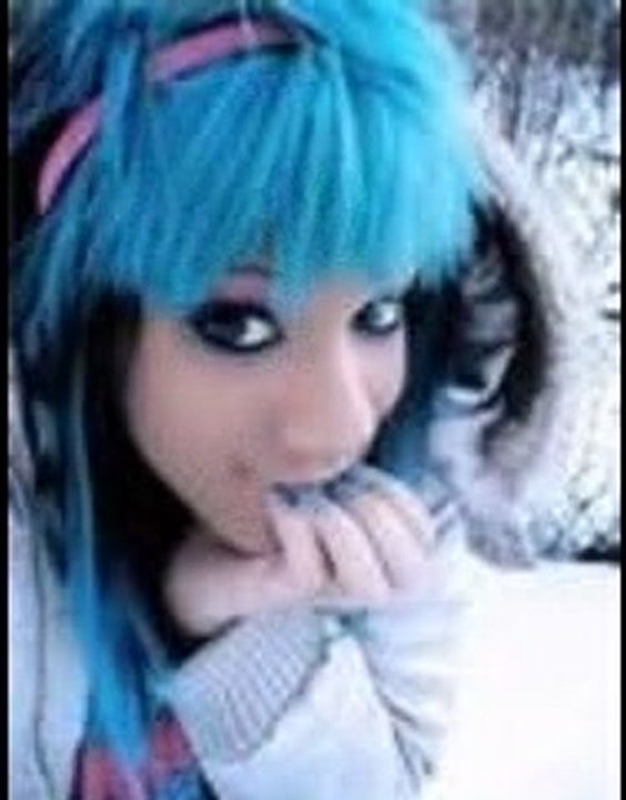 Emos & Goths: Why People Pass So Much Judgement On Them??