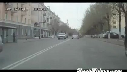 Angry Pedestrian Lashes Out PeriKizi.Net