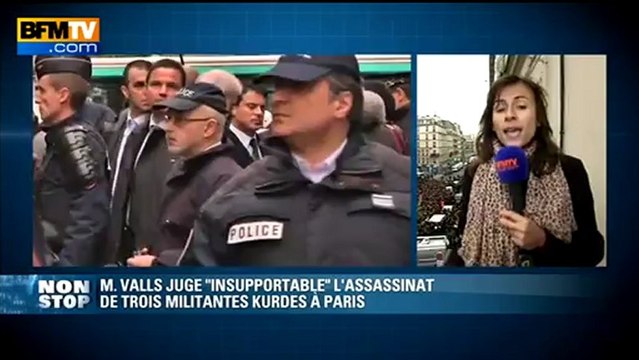 Foule nombreuse devant le lieu du meurtre des trois femmes kurdes