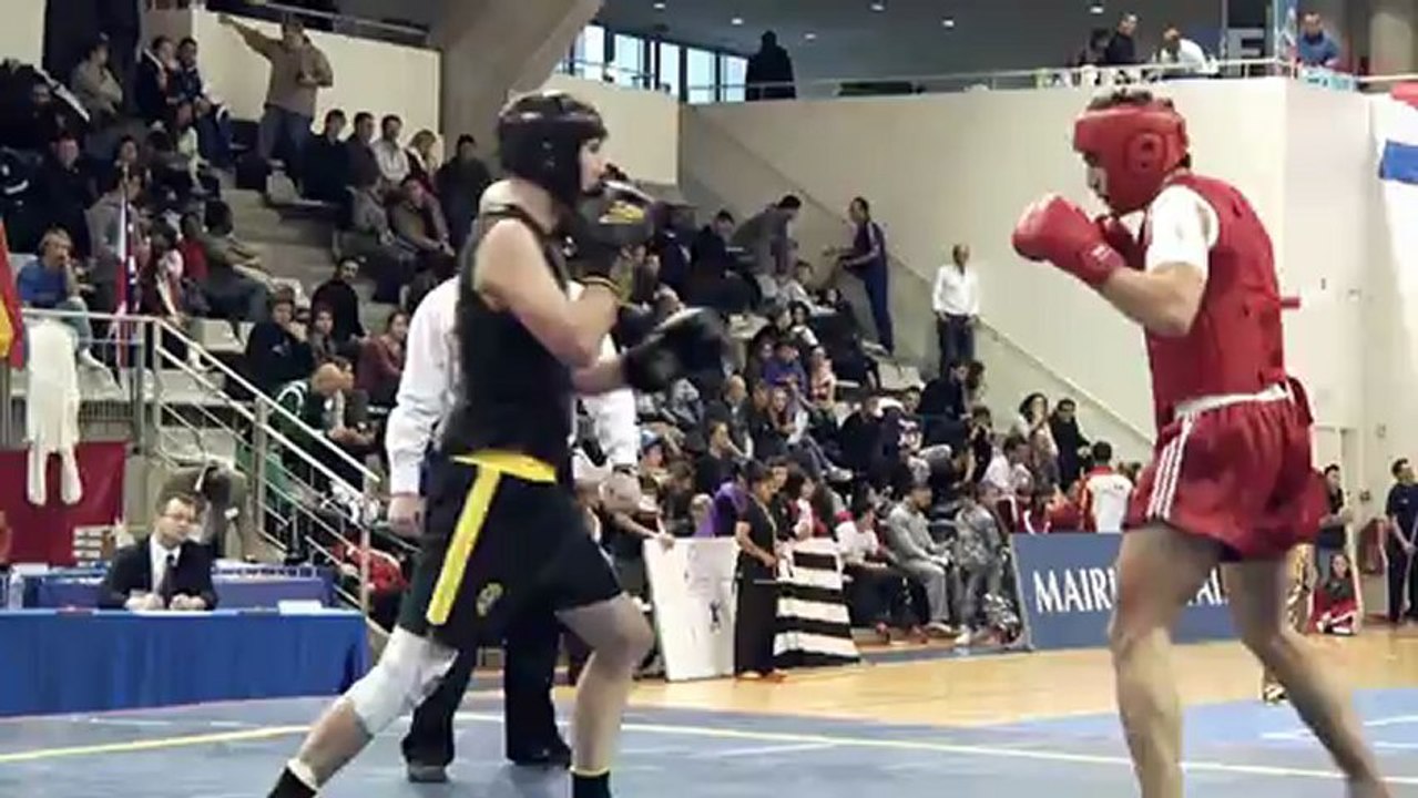 Open de France de Wushu Sportif 2012 / Finale Sanda Seniors -75K / Nathan Issaad vs Kevin Gardino