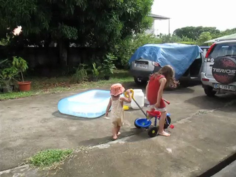 Course autour de la piscine