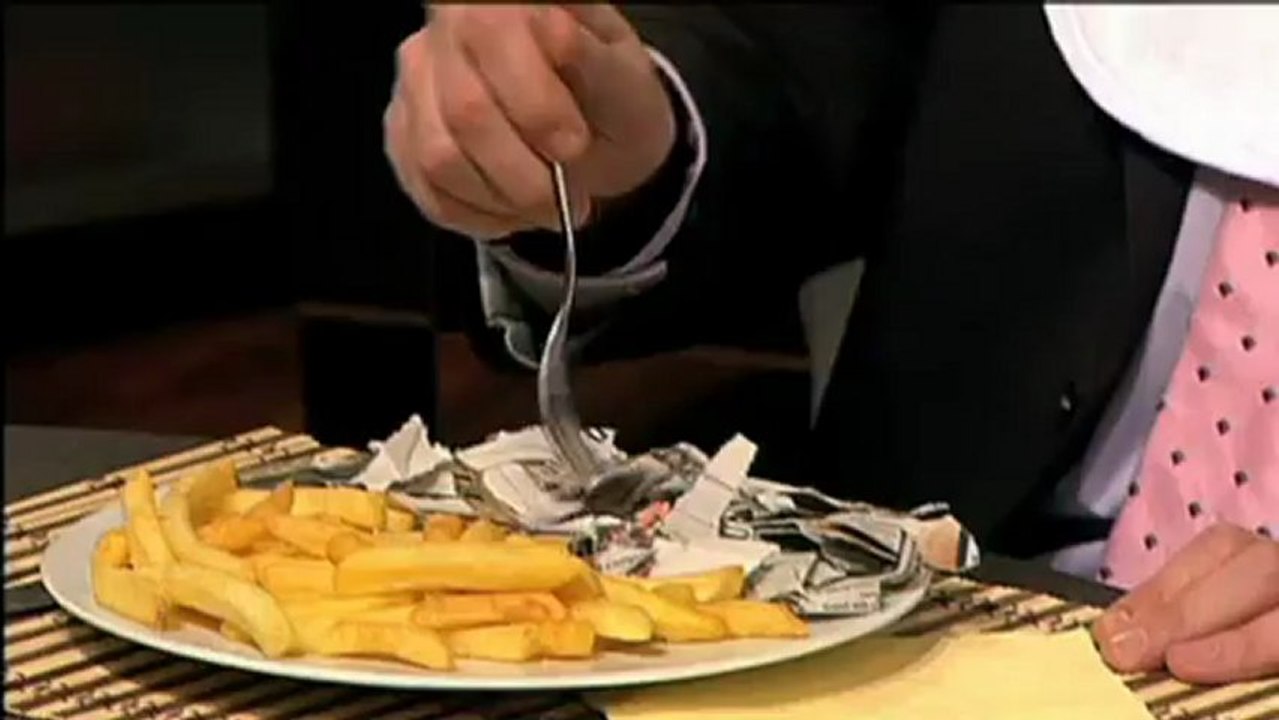 TV3 - Polònia - Duran es menja l'hemeroteca amb patates
