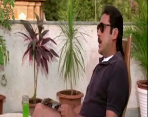 Pooja Bhatt hot yoga scene from Prem Dewane.mp4