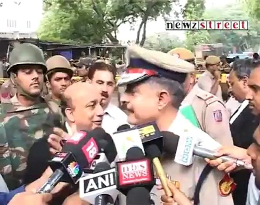 9 dead, 50 injured in Delhi High Court Blast.mp4
