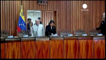 Sin Chávez, los chavistas celebran el comienzo de un...