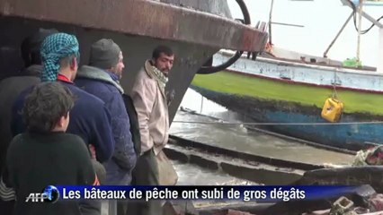 La tempête ravage le port de Gaza