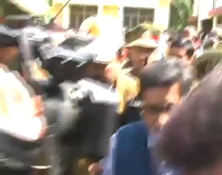 Aarushi murder Nupur moves SC for bail again.mp4