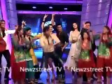 Akshay Promotes Patiala House on set of Chak Doom Doom..mp4