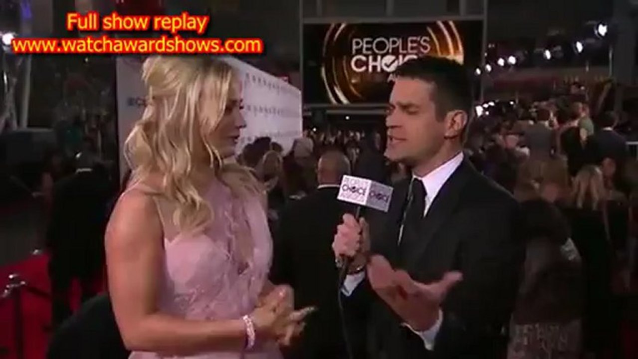 video Kaley Cuoco on the Red Carpet