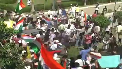 Anti Khurshid protests reaches Farukkabad.mp4
