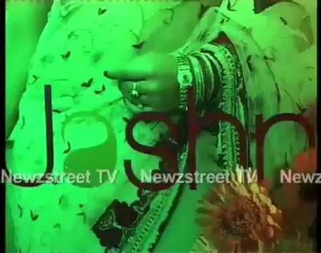 Celina Jaitley Launch JASHN 2011 CALENDAR.mp4