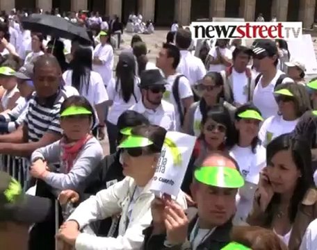 Colombian president urges armed groups to release child recruits.mp4