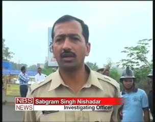 Four injured in chemical explosion in Mumbai.mp4