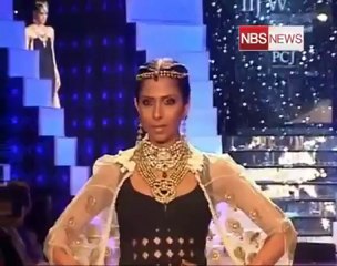 IIJW Fashion Dairy  Black rules the ramp.mp4