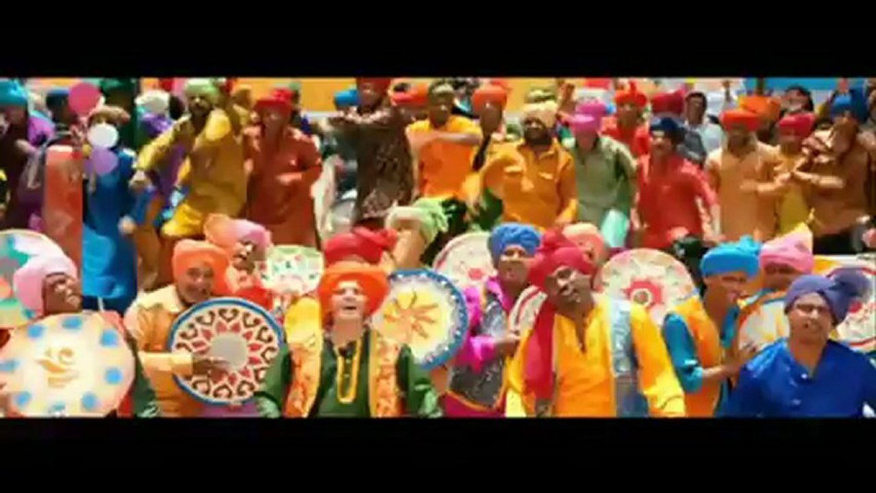 Is Akki making you yawn with Khiladi 786.mp4