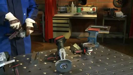 máy đánh bóng đai inox ( co, cua, nhưng vi trí khó tiếp cận)