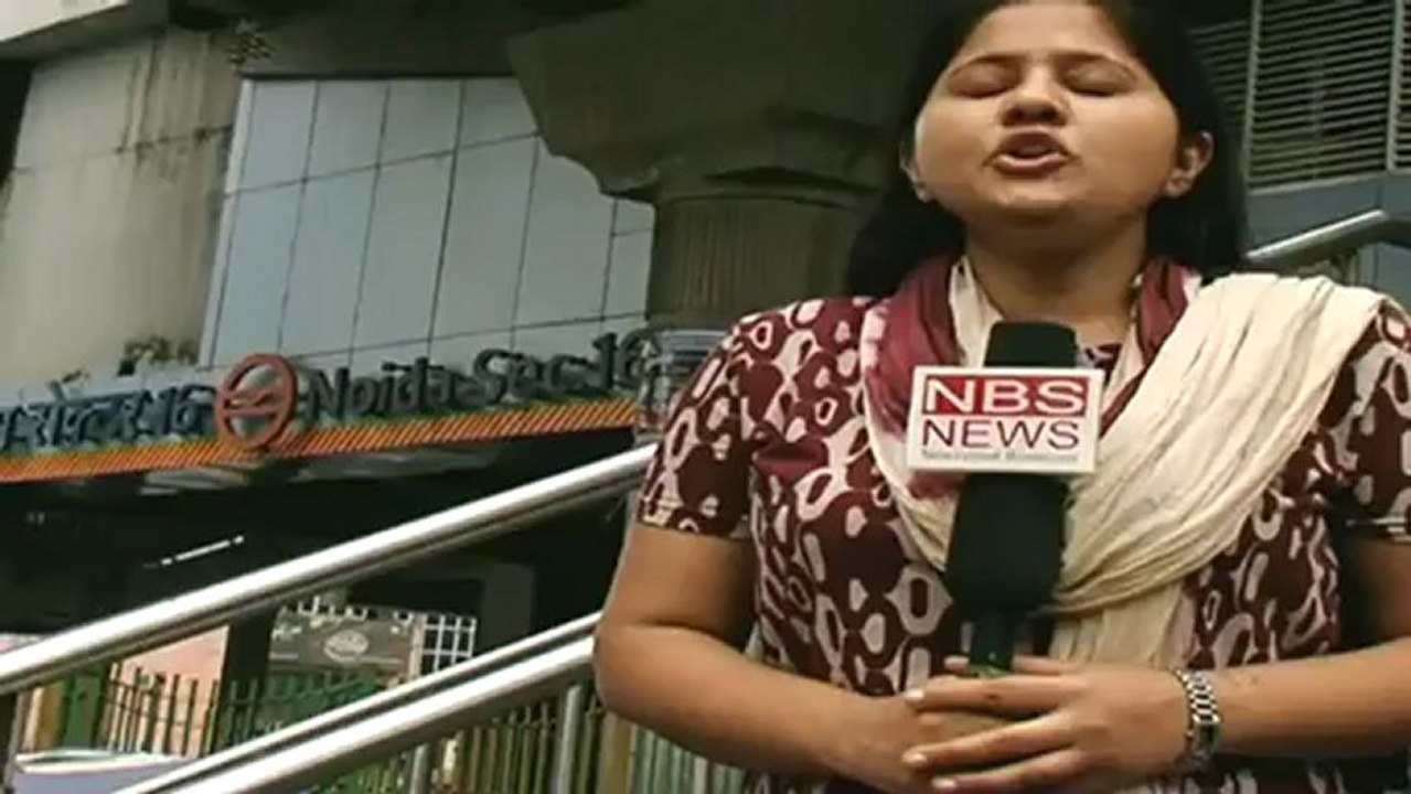 Metro passengers stranded underground.mp4