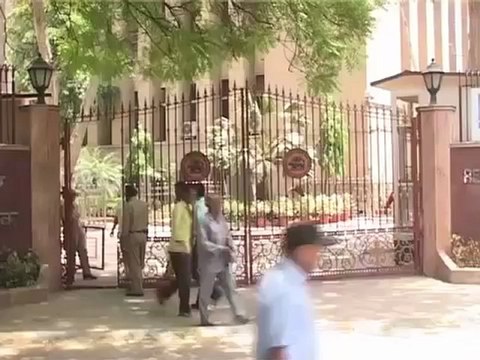 RBI fears for portfolio inflows wants more FDI.mp4