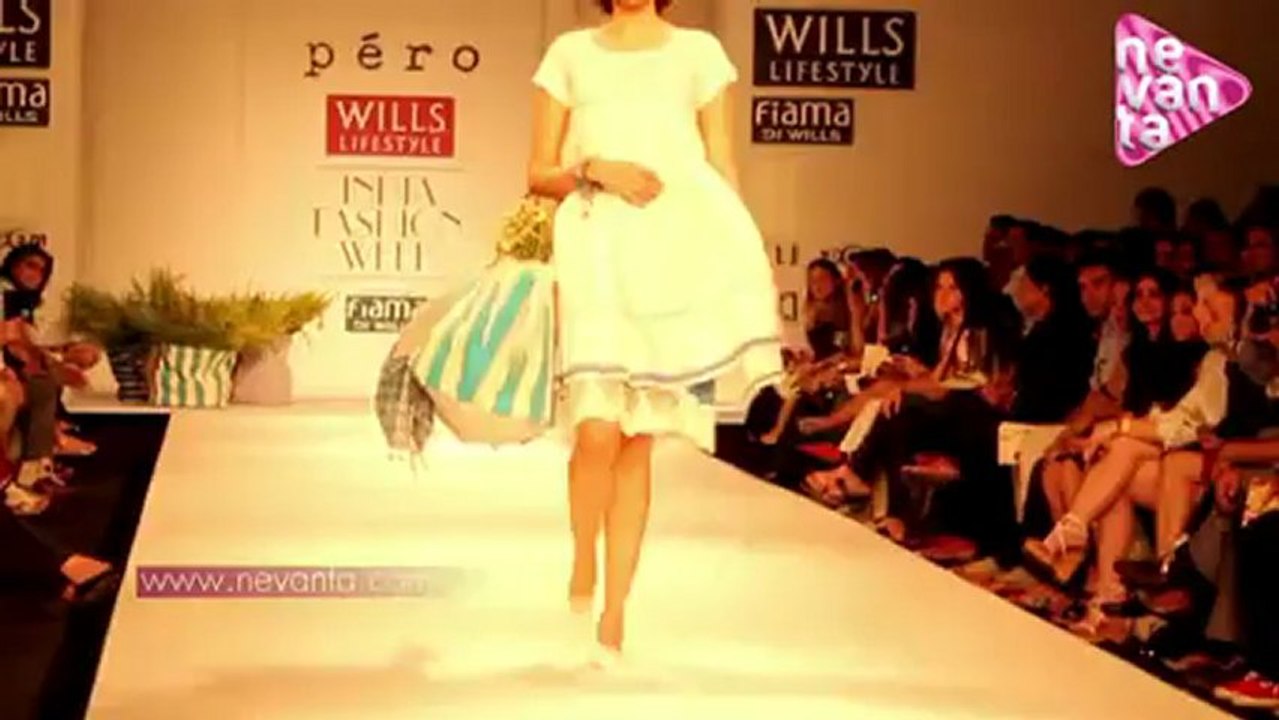 Aneeth Arora @ Wills Lifestyle India Fashion Week SS13