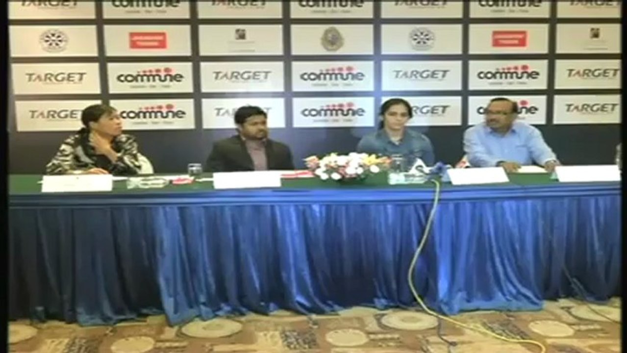 Saina, Mary Kom gifted flats in Bangalore.mp4