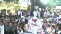 Sri Sri visits violence torn Assam.mp4