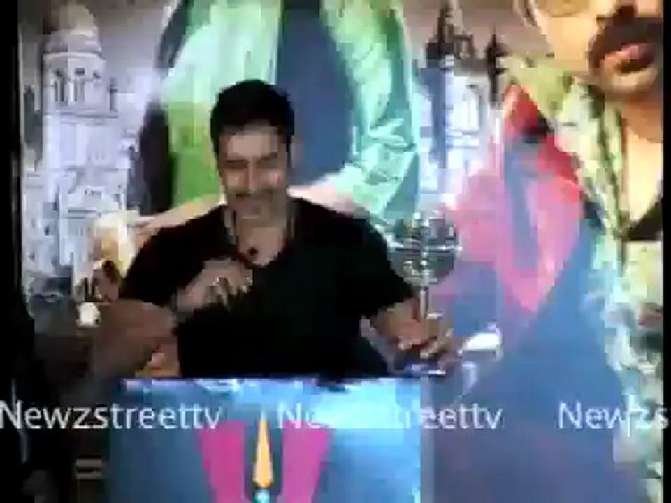 Star cast of film celebrates 10f Once Upon a Time in Mumbai.mp4