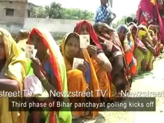 Third phase of Bihar panchayat polling kicks off.mp4