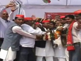 Undisclosed donors run political parties in India  Study.mp4