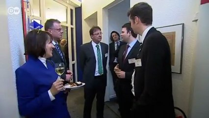 Free Democrats struggle for Survival | People