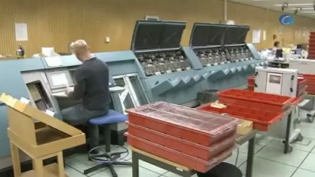 España coloca 5.816 millones de euros en bonos a un interés menor